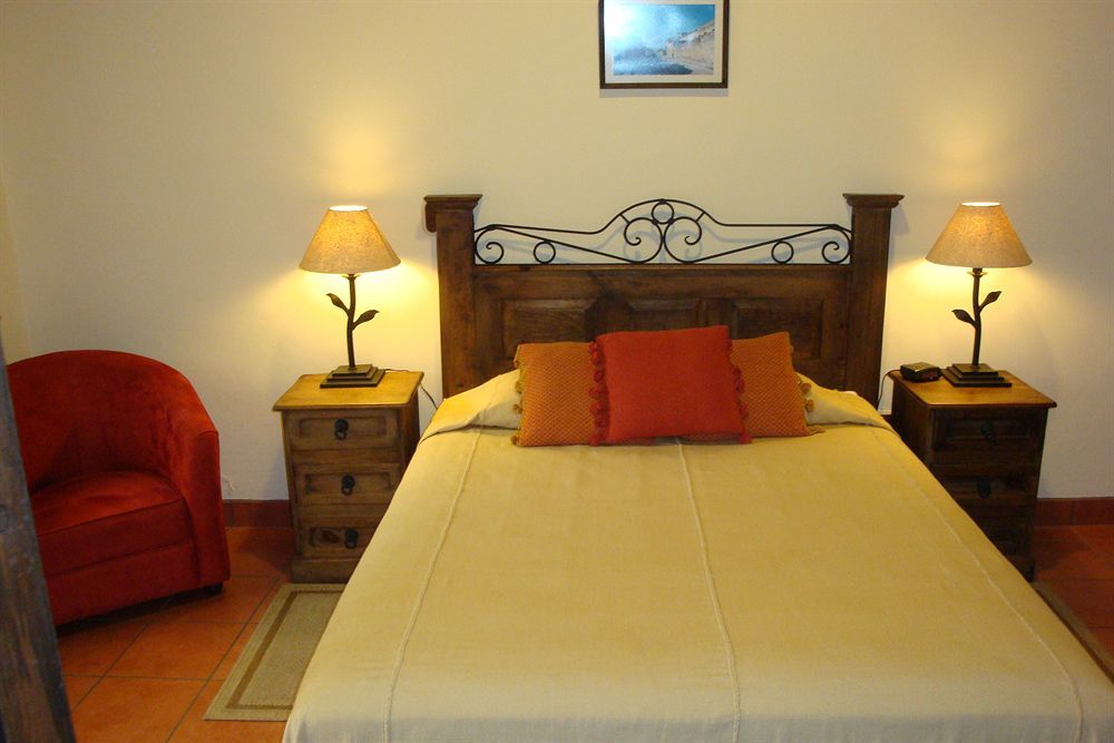 Hotel Meson del Valle by AHS Antigua Eksteriør bilde