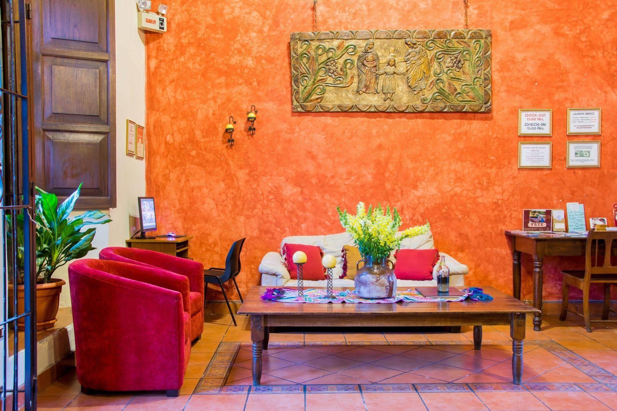 Hotel Meson del Valle by AHS Antigua Eksteriør bilde